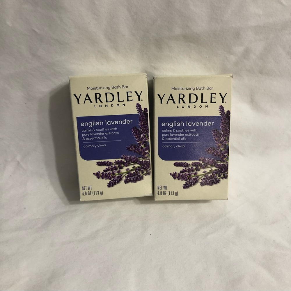 2PK Yardley London moisturize English lavender bath bar. 4.0 0z